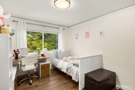 14102 SE 42nd Street Bellevue WA 98006