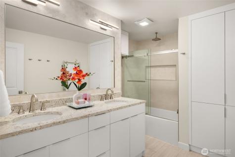 14102 SE 42nd Street Bellevue WA 98006
