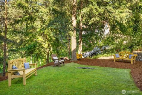 14102 SE 42nd Street Bellevue WA 98006