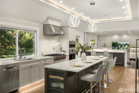 14102 SE 42nd Street Bellevue WA 98006