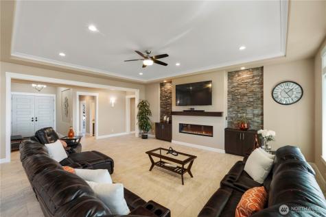 518 64th Avenue Ct East Fife WA 98424