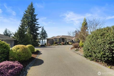 518 64th Avenue Ct East Fife WA 98424