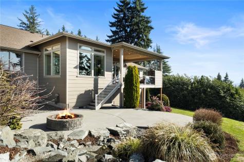518 64th Avenue Ct East Fife WA 98424
