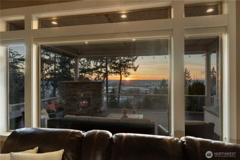 518 64th Avenue Ct East Fife WA 98424