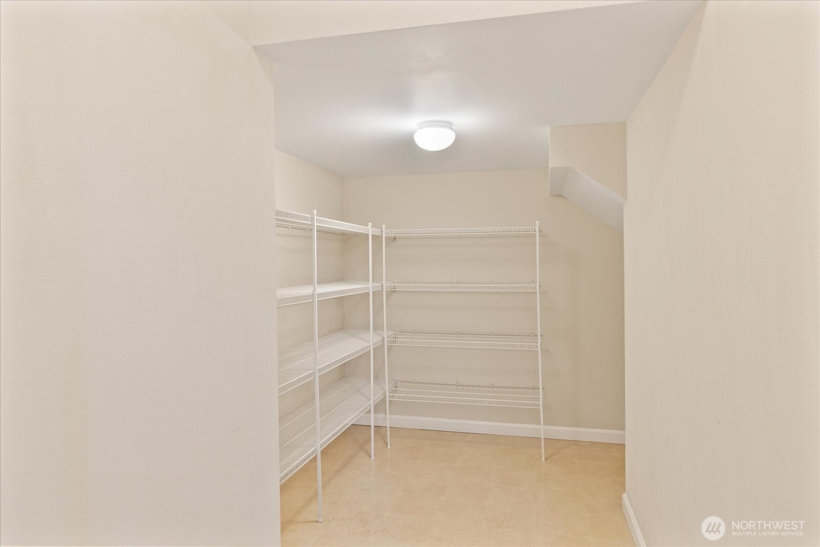 6592 127th Place SE Bellevue WA 98006