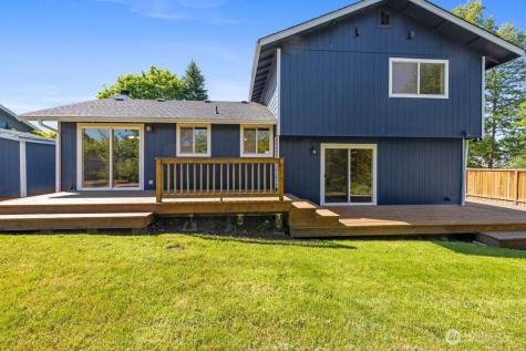 10421 92 Street Ct SW Tacoma WA 98498