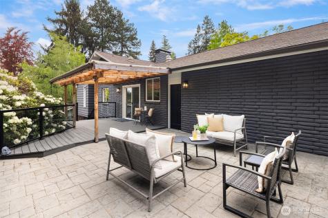 2119 182nd Avenue NE Redmond WA 98052