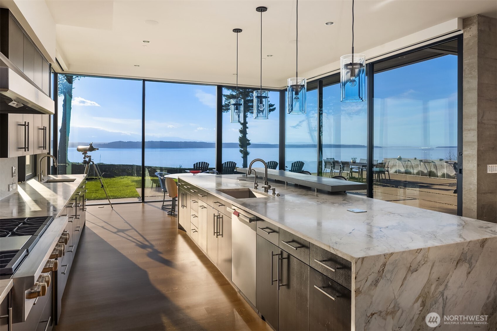22702 Dogwood Lane Woodway WA 98020