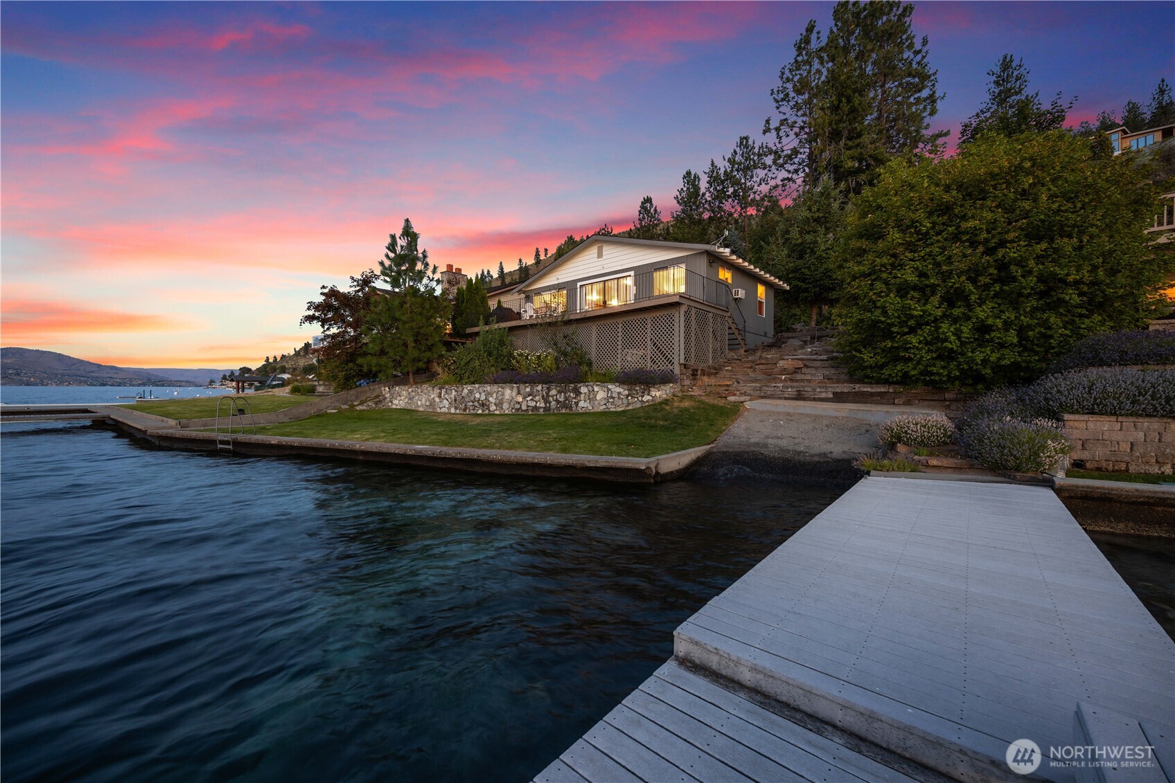 3132 Lakeshore Road Chelan WA 98816