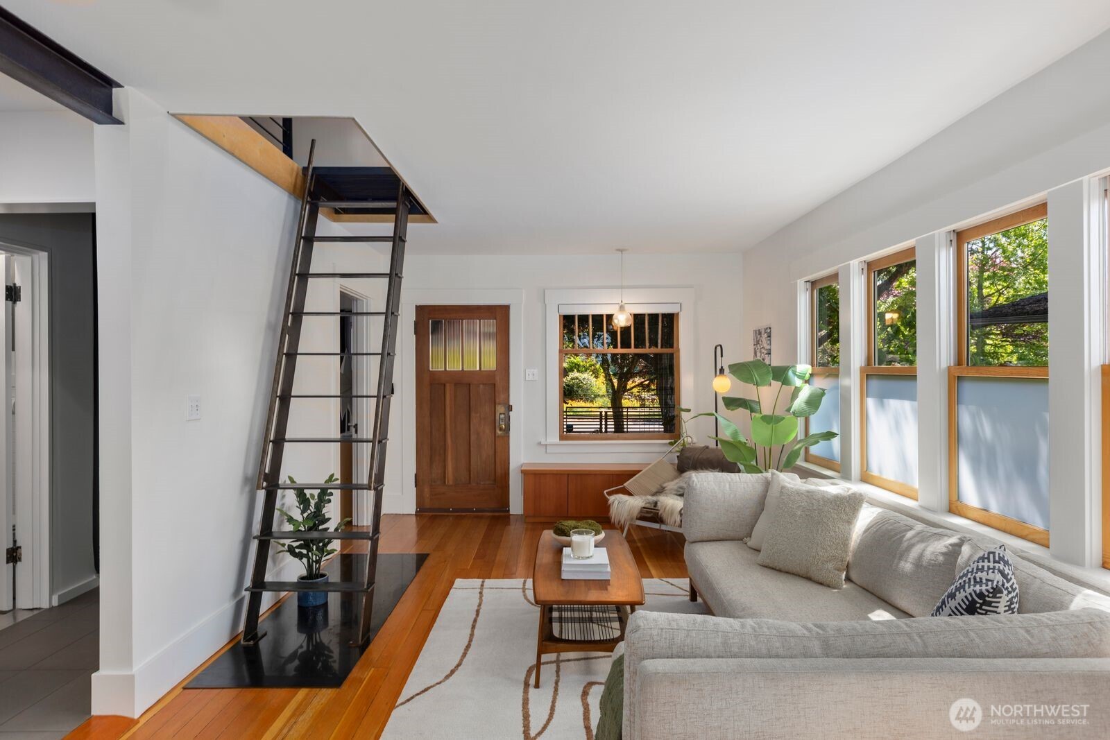 6029 45th Avenue SW Seattle WA 98136