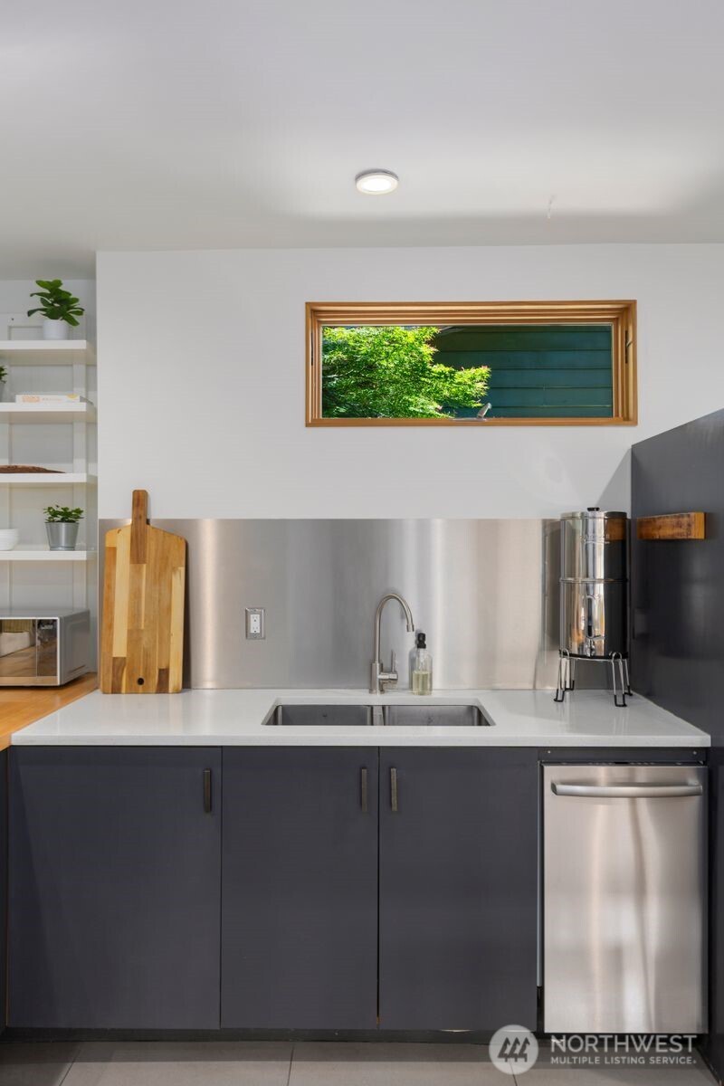 6029 45th Avenue SW Seattle WA 98136