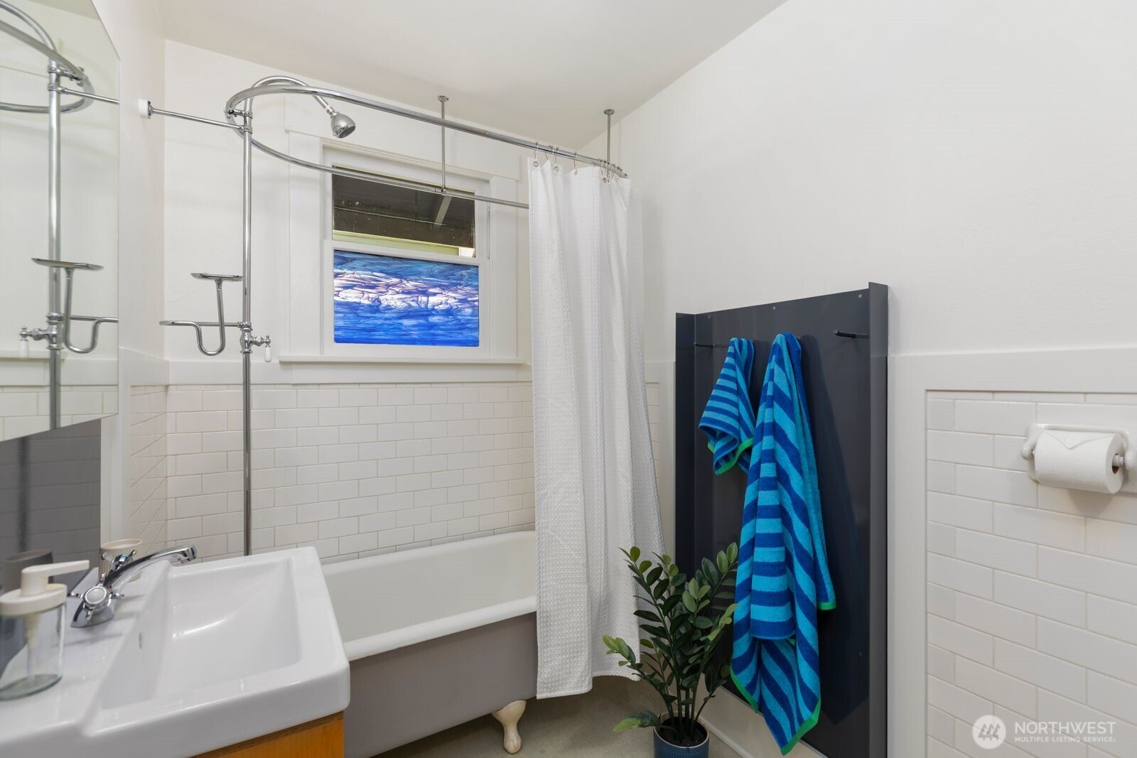 6029 45th Avenue SW Seattle WA 98136