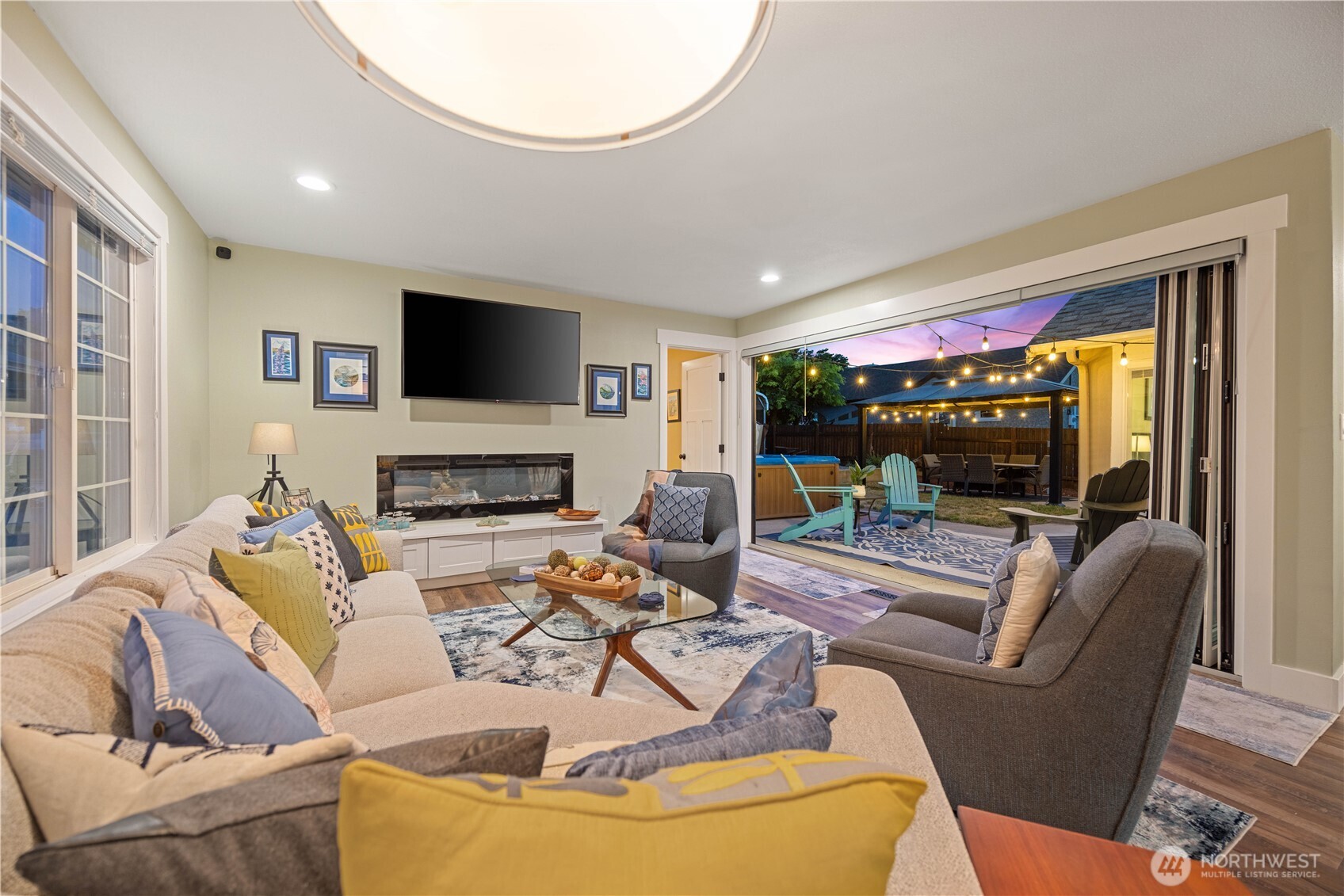 214 S Bradley Street Chelan WA 98816