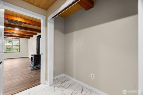 125 41st Avenue NE Olympia WA 98506