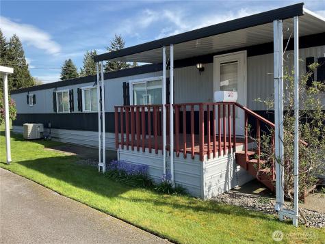 5629 113th Avenue E Puyallup WA 98372