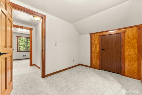 15 Howerton Road Twisp WA 98856
