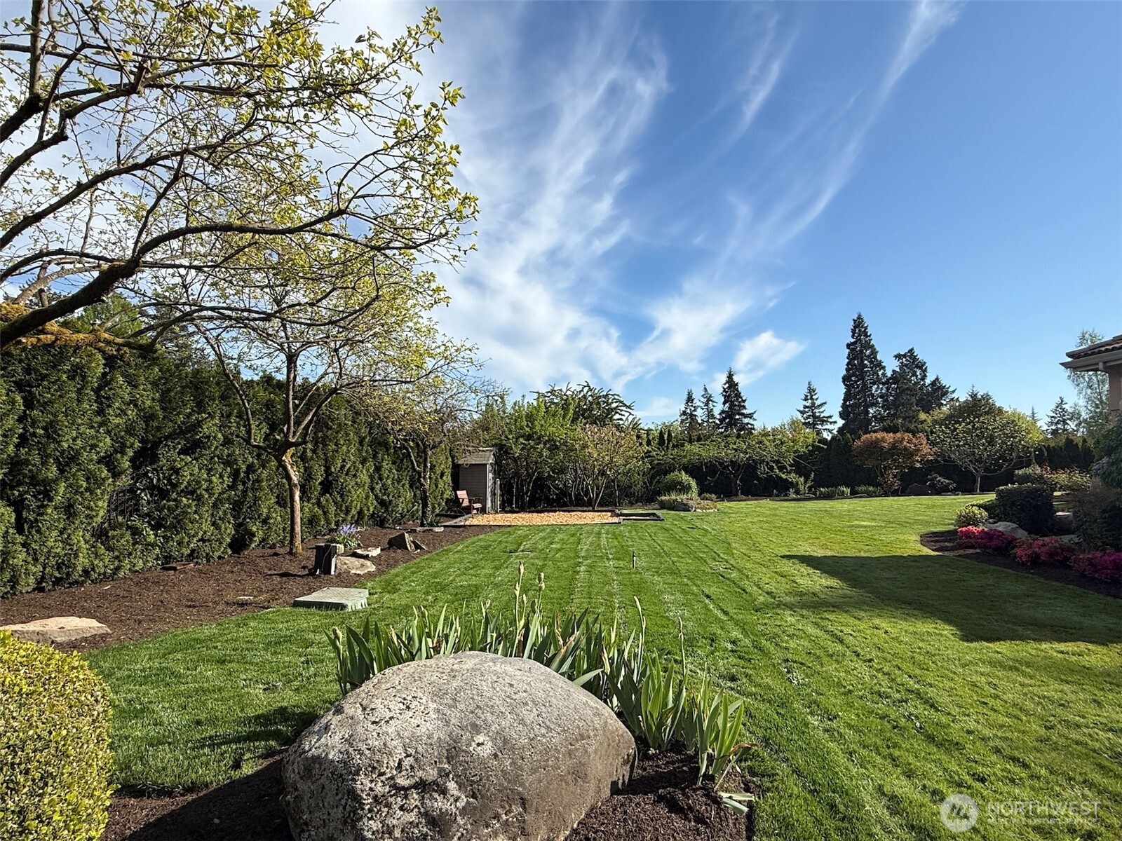 1055 91st Avenue NE Bellevue WA 98004