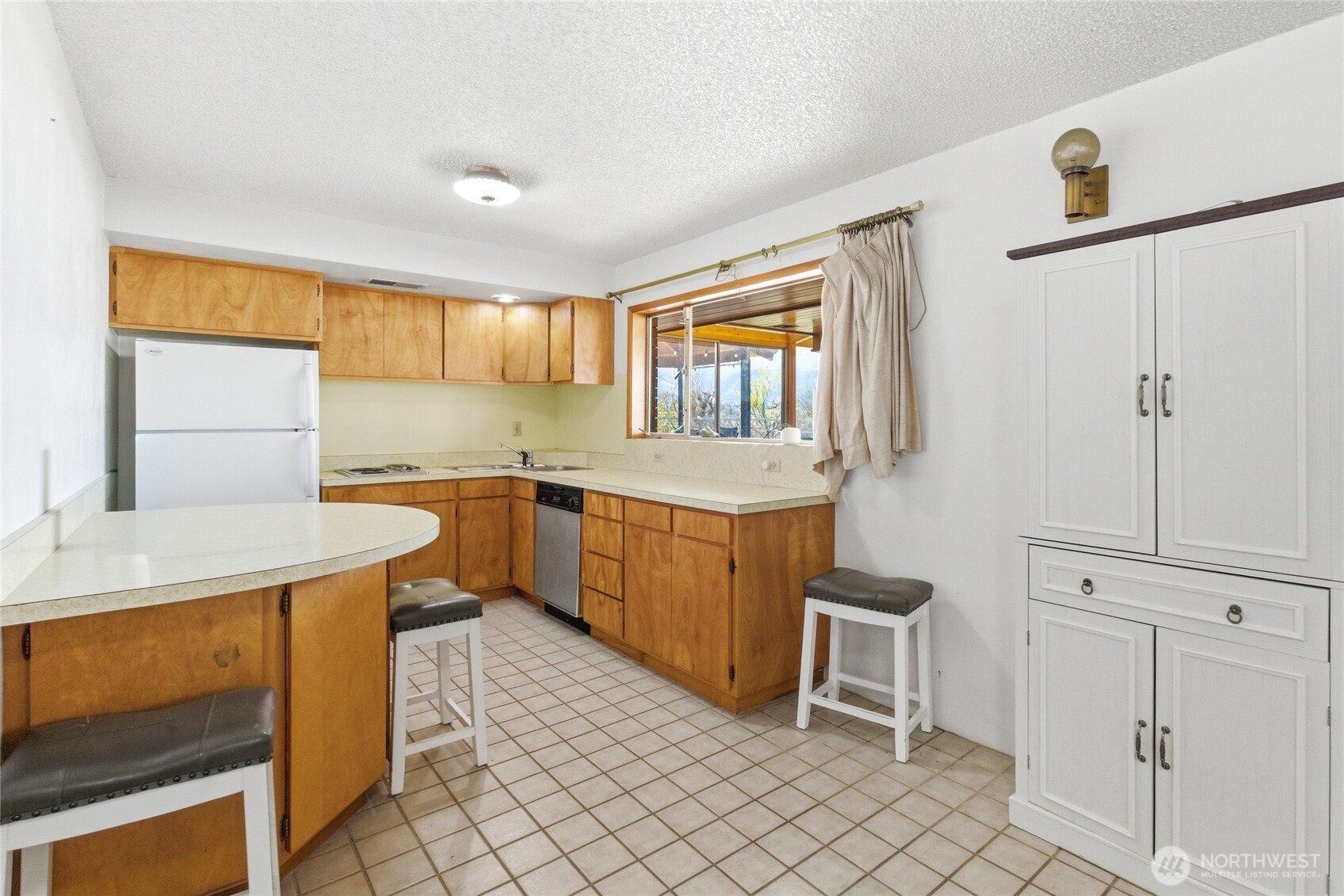 1210 N Ashland Avenue East Wenatchee WA 98802