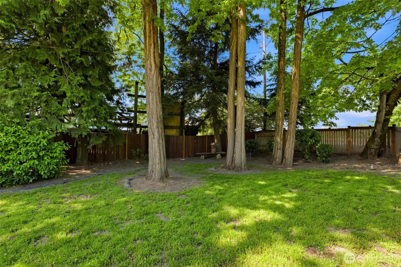 6722 River Road E Puyallup WA 98371