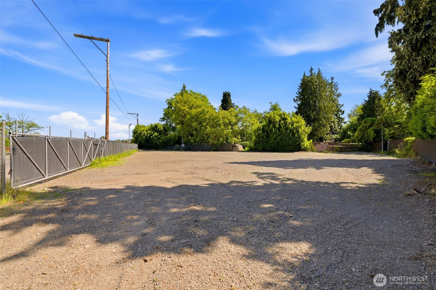 6722 River Road E Puyallup WA 98371
