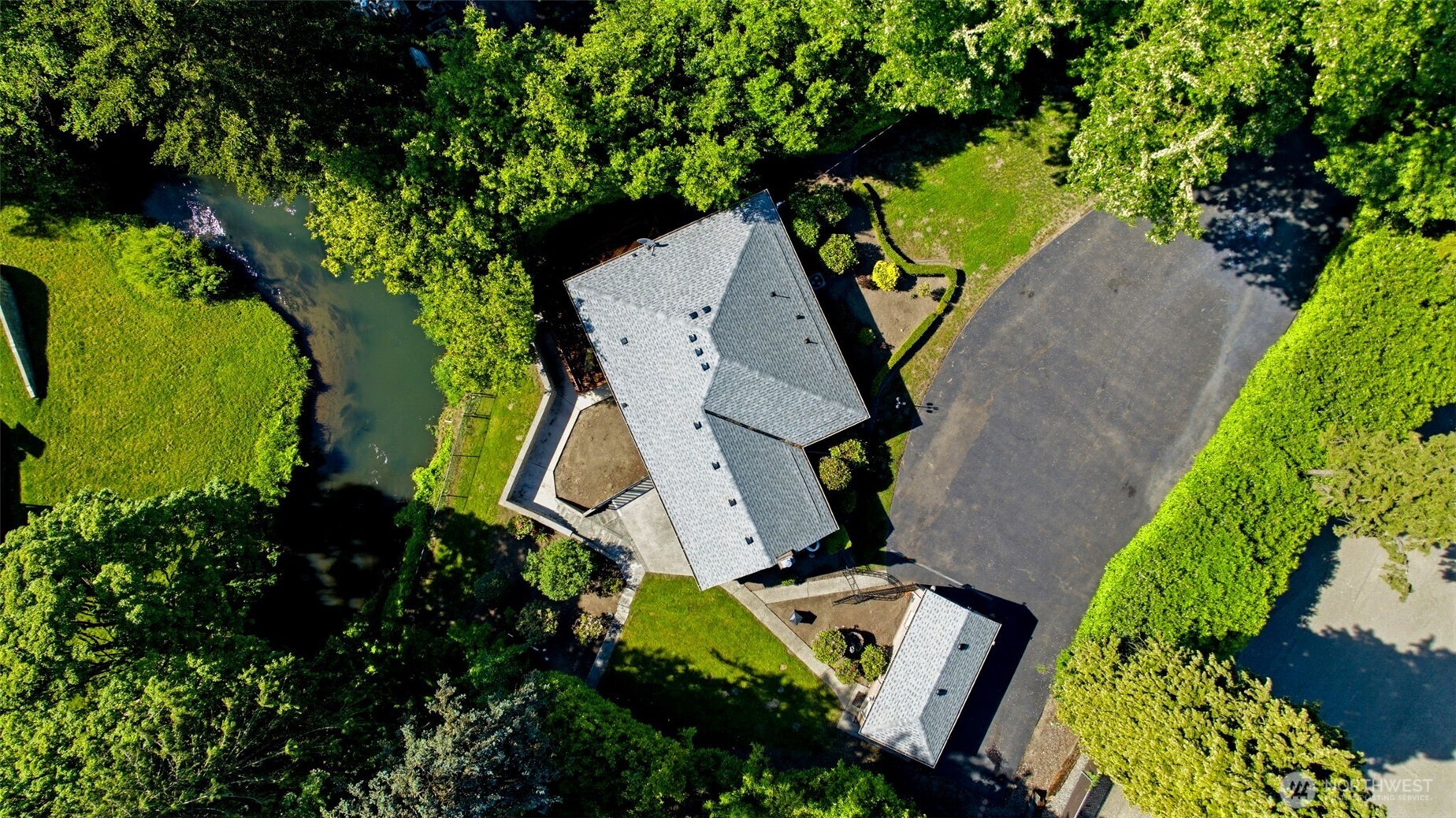 6722 River Road E Puyallup WA 98371