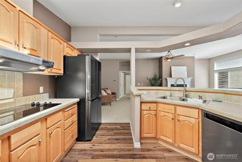 21819 SE 275th Place Maple Valley WA 98038