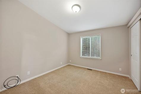 21819 SE 275th Place Maple Valley WA 98038