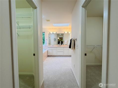 451 150th Place NE Bellevue WA 98007