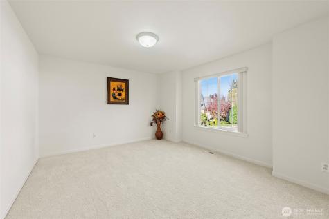 451 150th Place NE Bellevue WA 98007