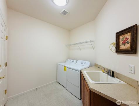 451 150th Place NE Bellevue WA 98007