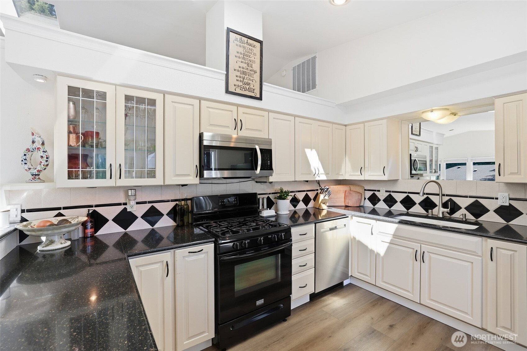 1201 37th Avenue SE Olympia WA 98501