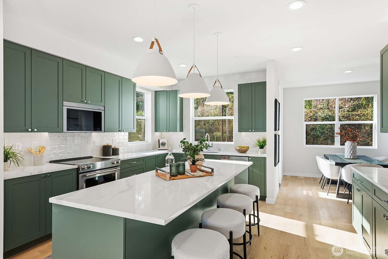 714 Newport Way NW Issaquah WA 98027