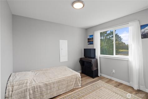 944 Wawona Avenue Ocean Shores WA 98569