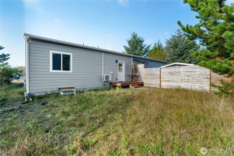 944 Wawona Avenue Ocean Shores WA 98569