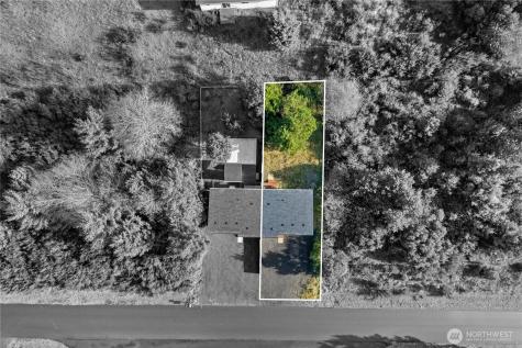944 Wawona Avenue Ocean Shores WA 98569