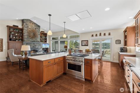 4022 Long Lake Drive SE Lacey WA 98503