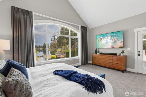 4022 Long Lake Drive SE Lacey WA 98503