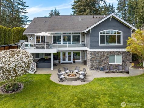 4022 Long Lake Drive SE Lacey WA 98503