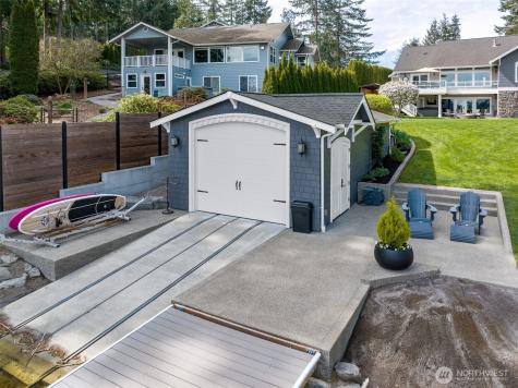 4022 Long Lake Drive SE Lacey WA 98503
