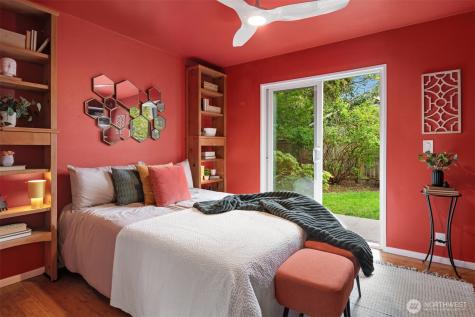 8729 12th Avenue NW Seattle WA 98117