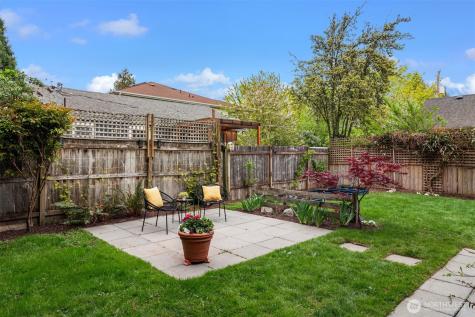 8729 12th Avenue NW Seattle WA 98117