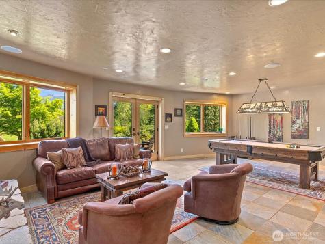 16323 Reserve Drive SE North Bend WA 98045