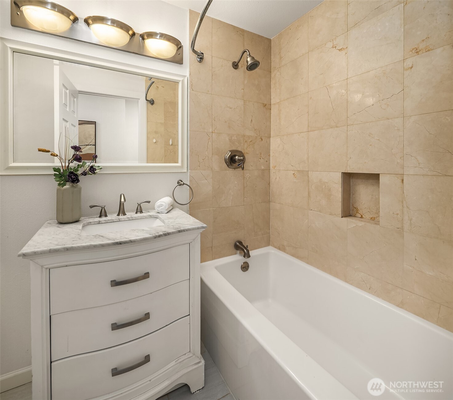 2805 112th Avenue SE Bellevue WA 98004