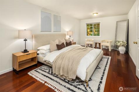 2805 112th Avenue SE Bellevue WA 98004