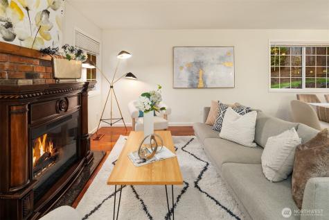 2805 112th Avenue SE Bellevue WA 98004