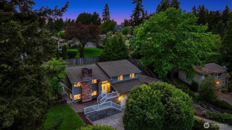 2805 112th Avenue SE Bellevue WA 98004