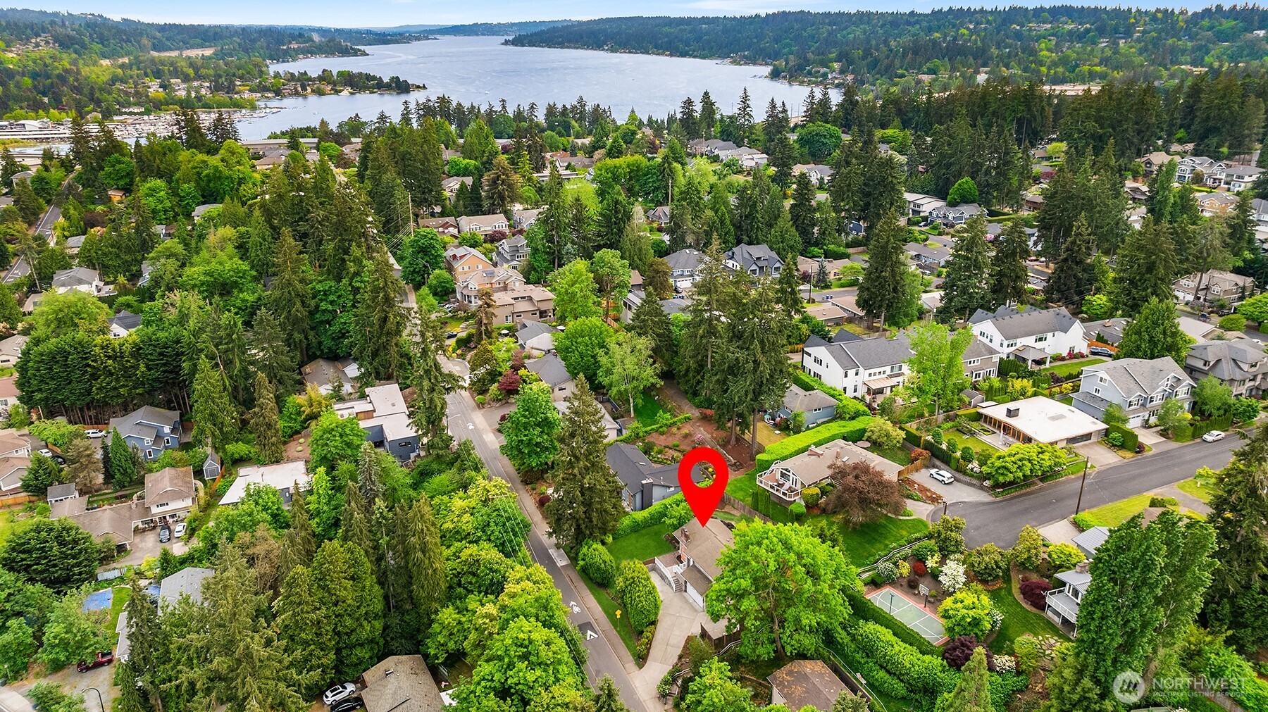 2805 112th Avenue SE Bellevue WA 98004