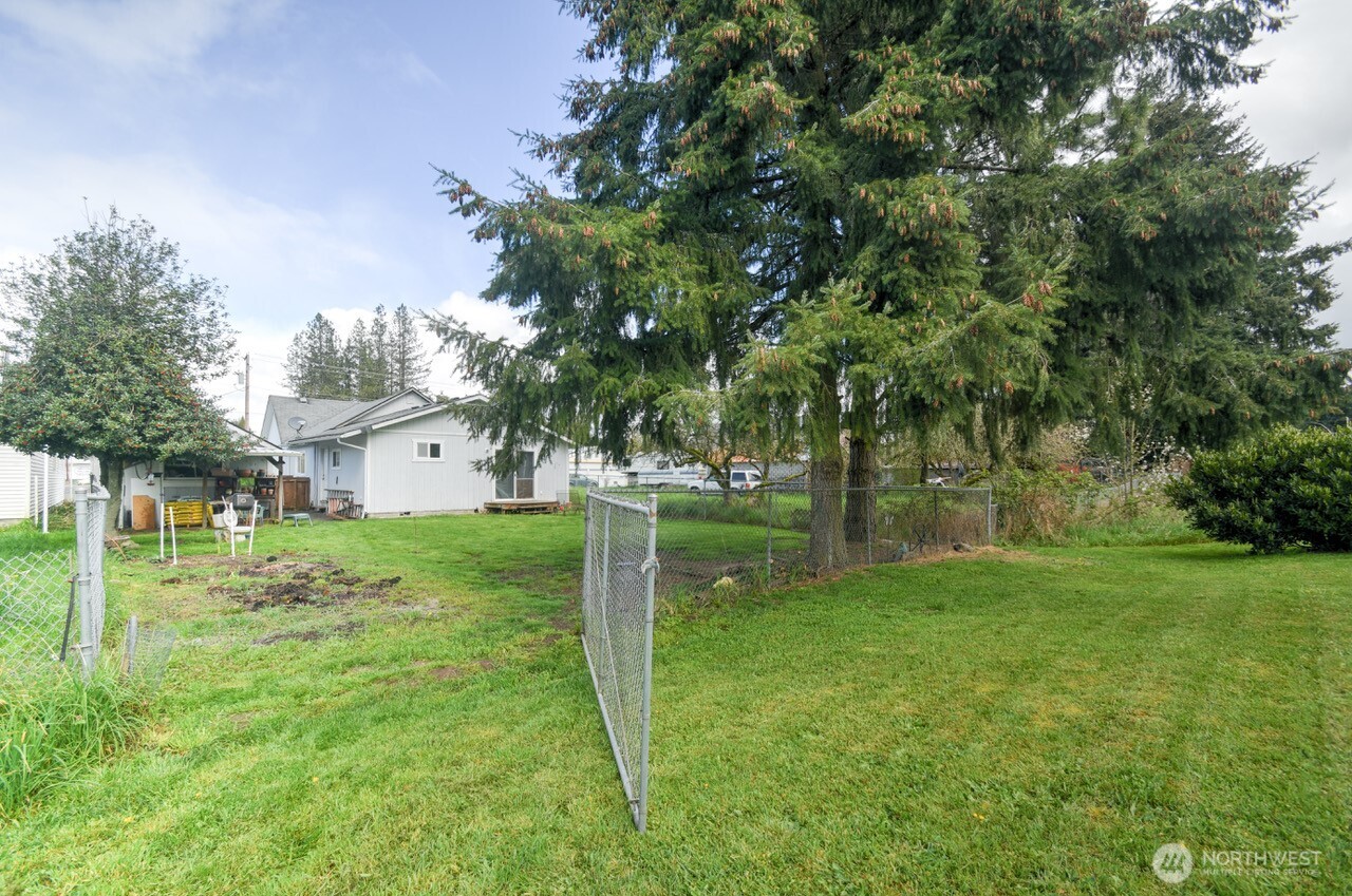 242 Main Street Onalaska WA 98570