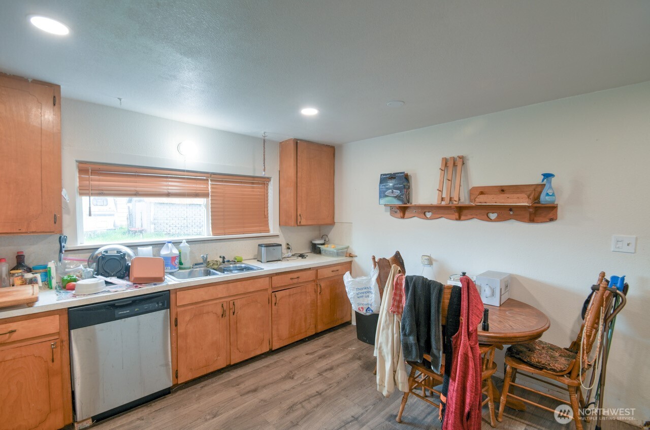 242 Main Street Onalaska WA 98570