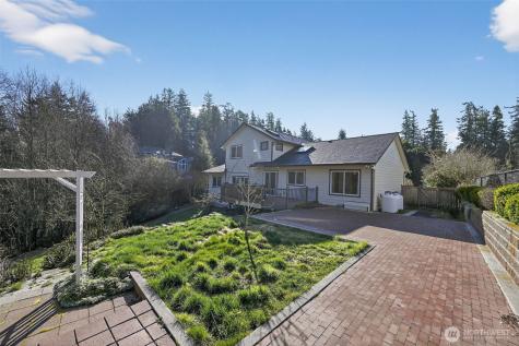 844 Holbeck Drive Camano Island WA 98282